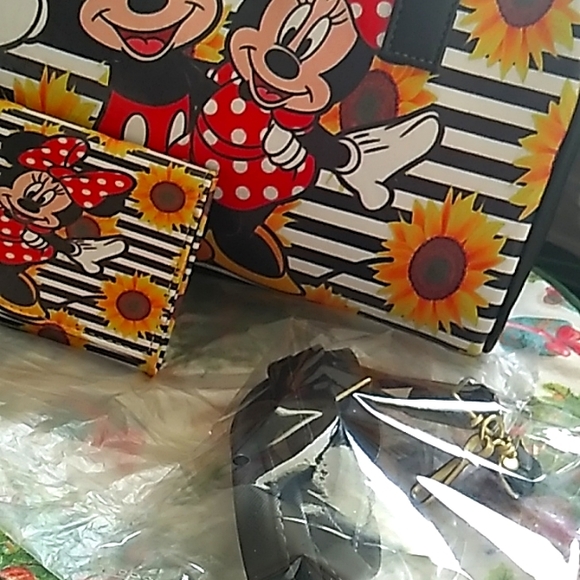 M&M set😍 - Picture 3 of 12